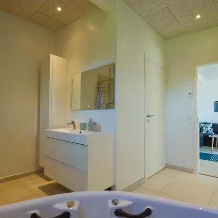 Four-bedroom Holiday In Grevinge